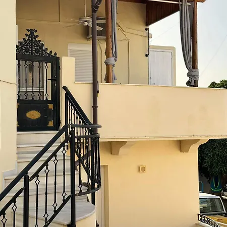 Mikes Istron Casa vacanze *